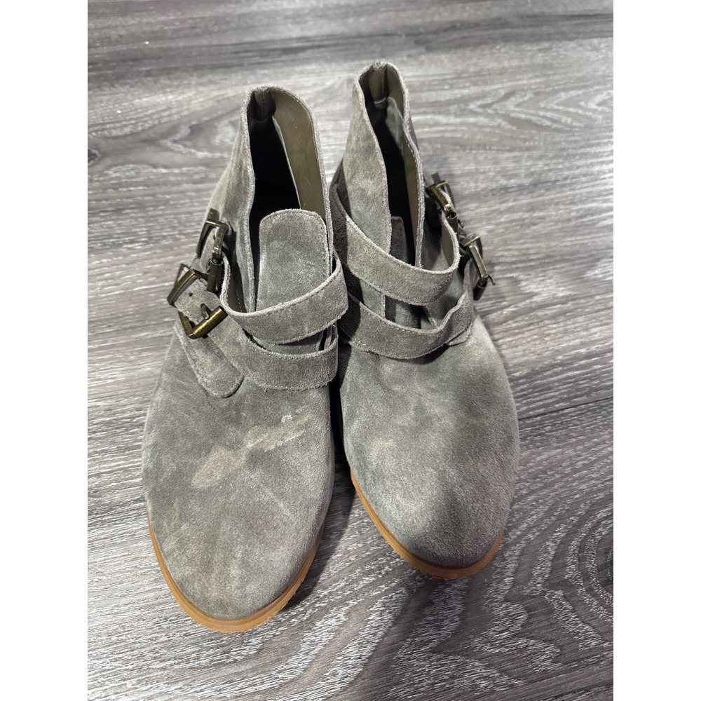 Volcom Women‎ Grey Suede Double Buckle Ankle Booties W4031401 Size 8